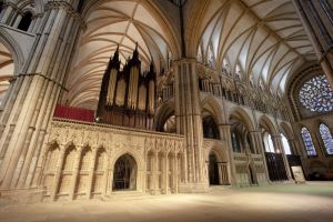 lincoln cathedral image 7 sm.jpg